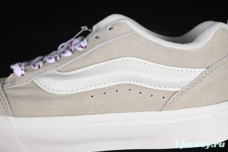Classic Low-Top Suede Skate Sneakers - Minimalist Gray