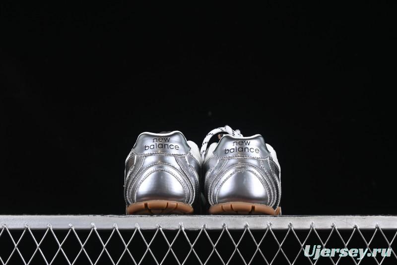 New Balance 530 Metallic Silver Sneakers – Stylish & Sporty Design