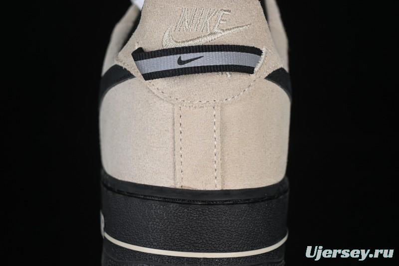 Nike Air Force 1'07 Low Casual Sneakers with Full-Length Air Cushion - HV6526-200