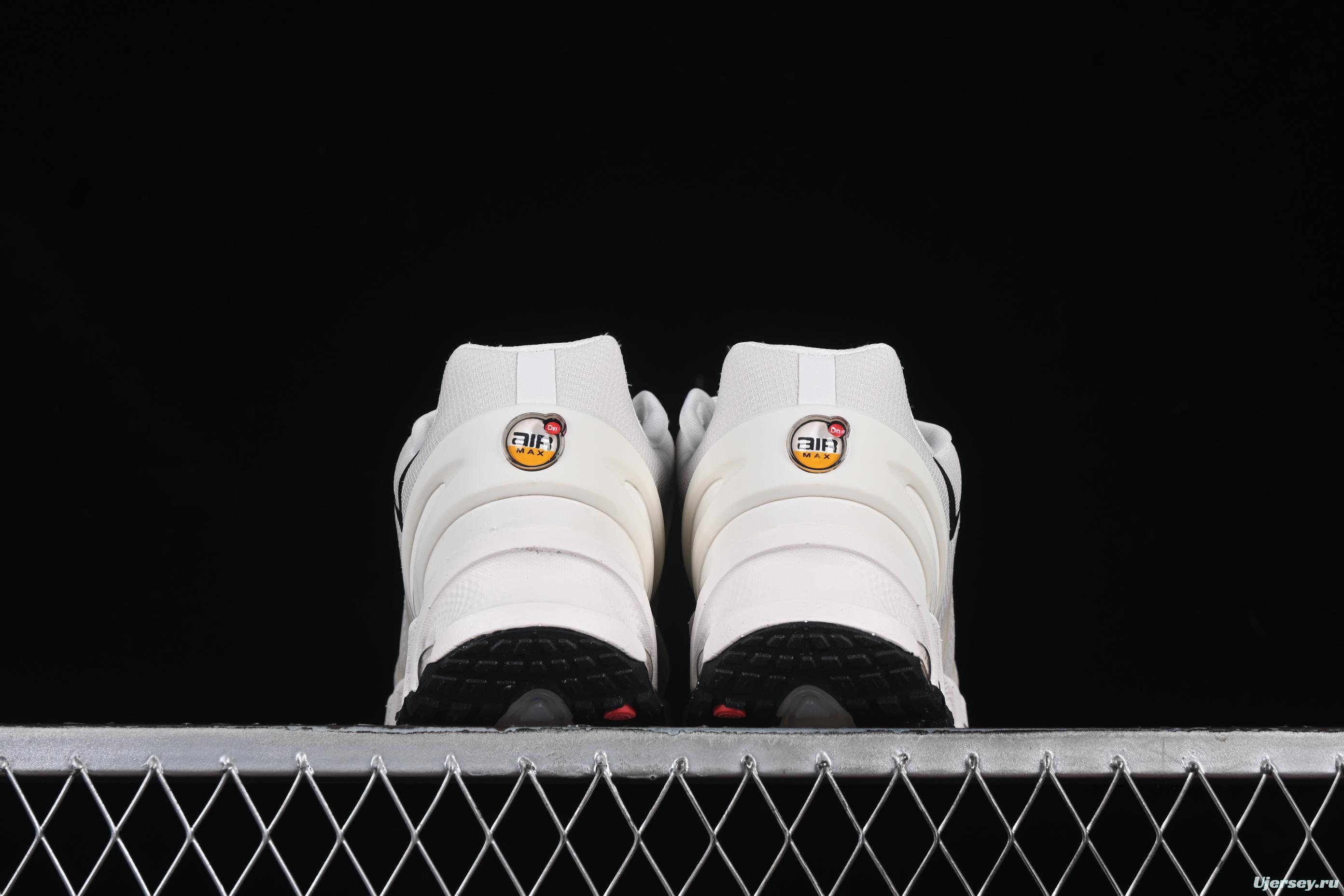Nike Zoom 2023 Air Max Alpha – White/Black Premium Performance Shoes