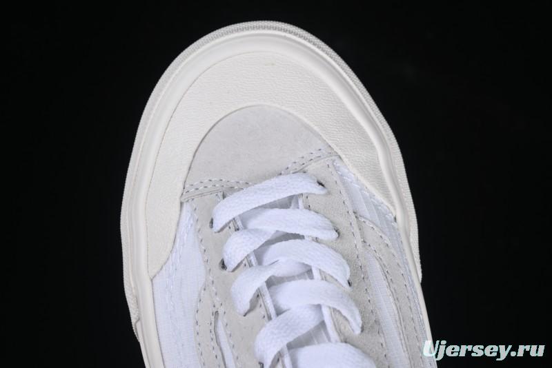 Classic White Low-Top Skate Sneakers with Gray Suede Accents