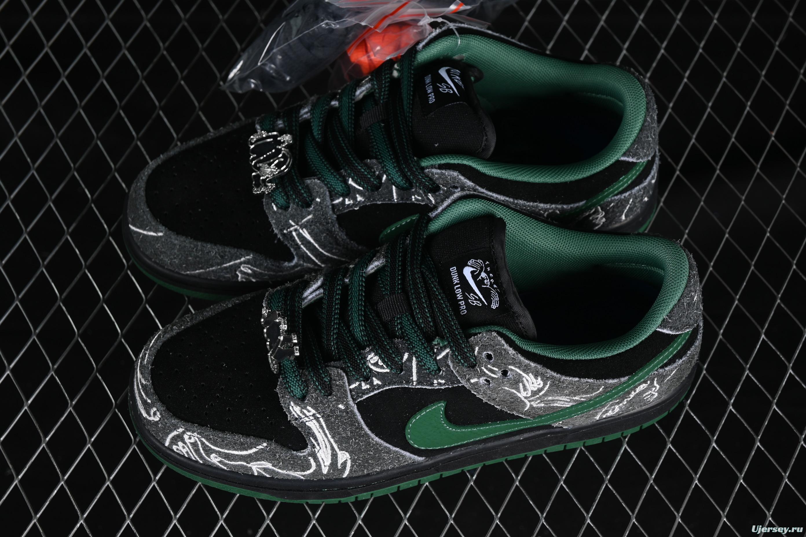 Nike There Skateboards x Nike SB Dunk Low Graffiti Art Style Collaboration SB Low-Top Casual Skate Shoes - HF7743-001