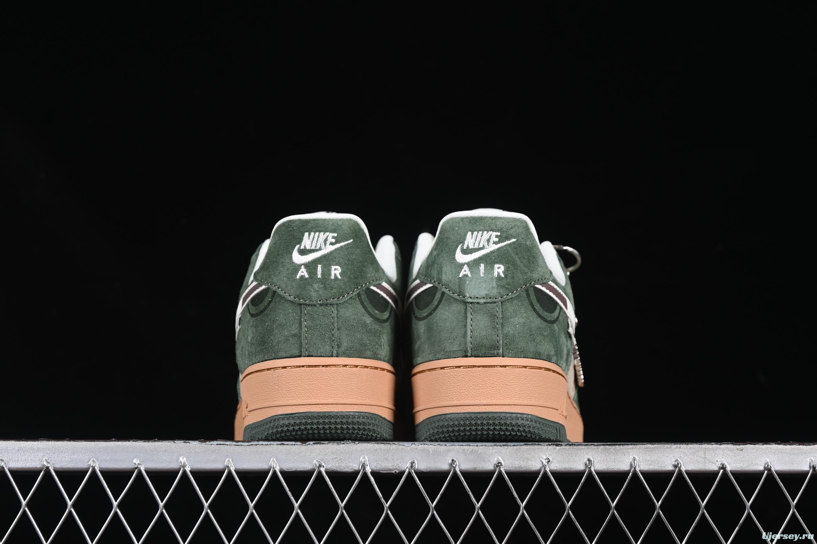 Nike Air Force 1'07 Low Supreme Collaboration Distressed Graffiti Casual Sneakers - DF0188-024