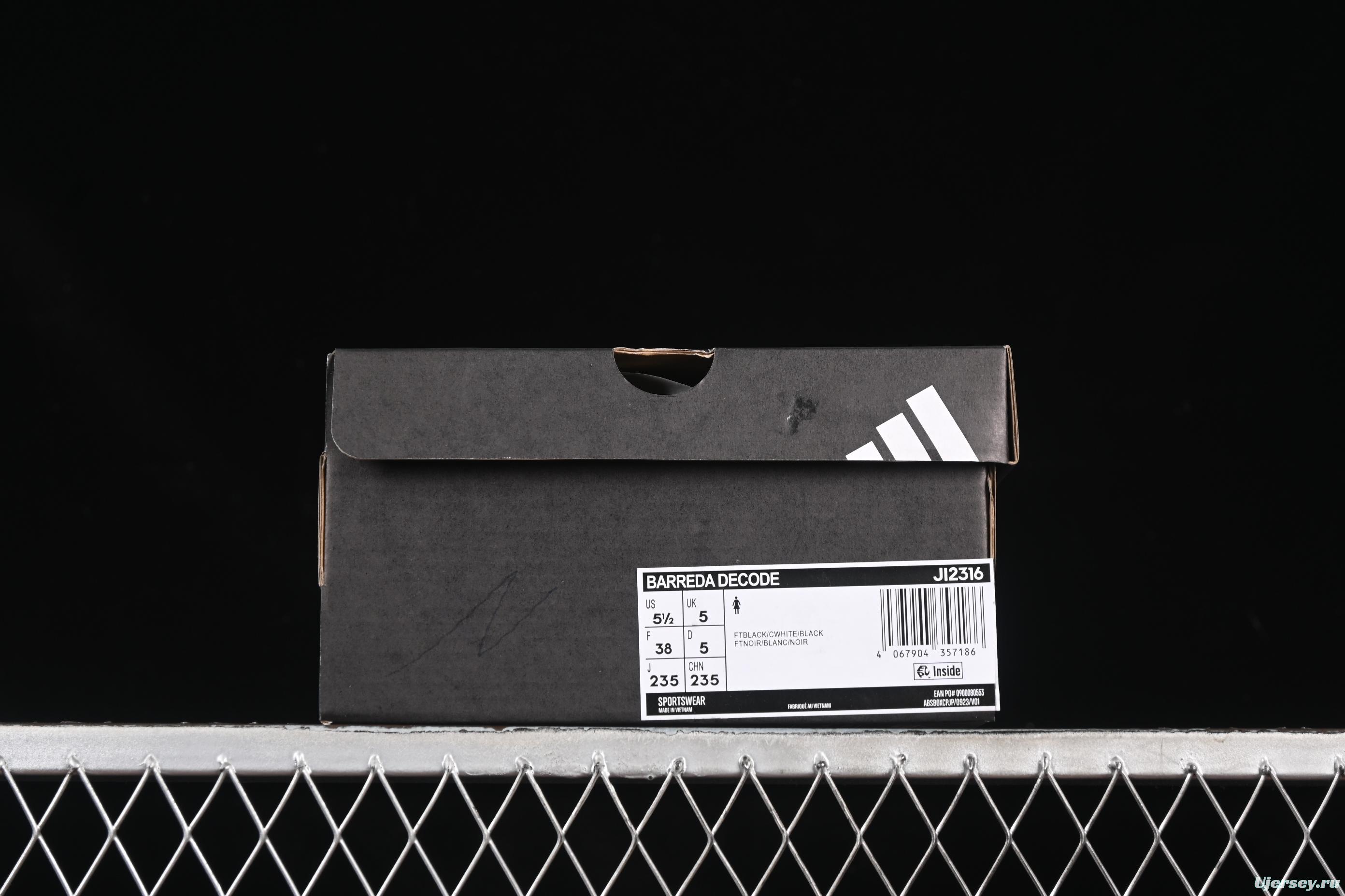 Adidas Barreda Decode Comfort Cushion Low Top Casual Sneakers - JI2316