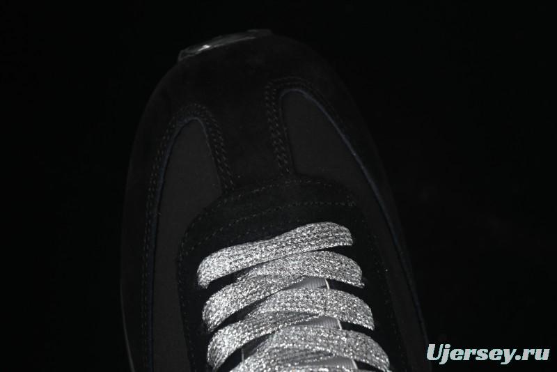 Golden Goose Marathon Comfortable Low-Top Lifestyle Sneakers in White Black - H8D4