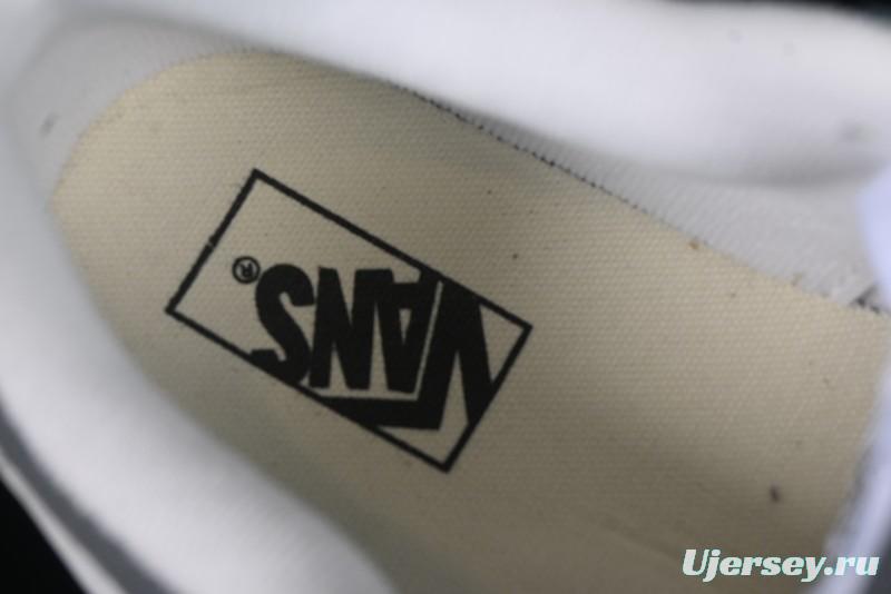 Vans Knu Skool Low-Top Retro Chunky Sneakers - VN0009QC6BT