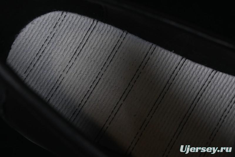 ECCO London Collection Slip-On Business Men's Leather Shoes with Wide Toe Box and Cushioned Sole - 61160801001