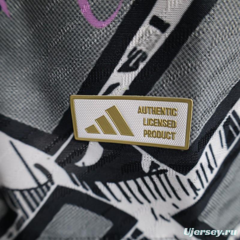 Player Version 2025 Japan White with Anime Character Pattern Jersey