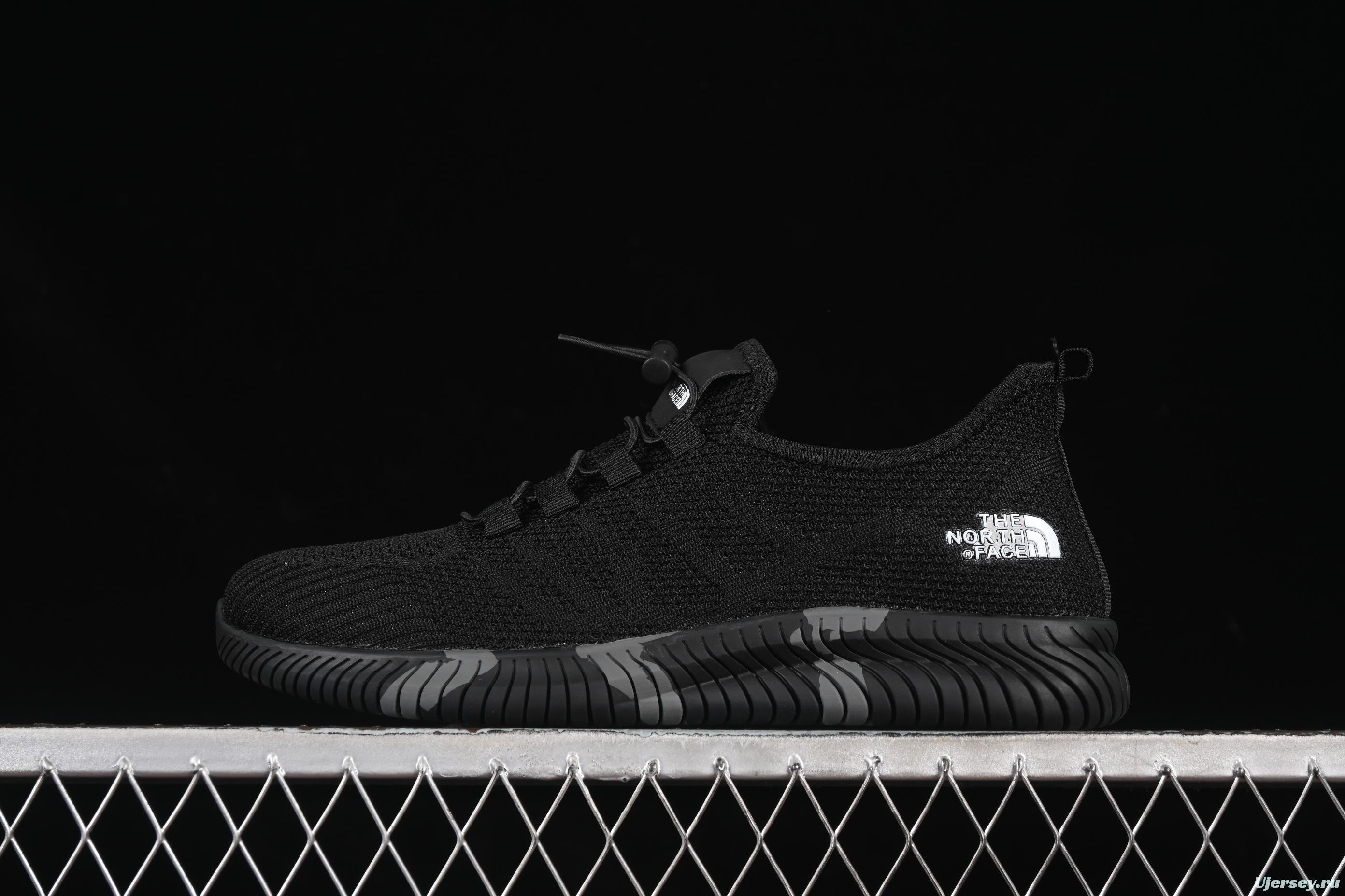 The North Face Comfortable Versatile Slip-Resistant Durable Outdoor Casual Shoes - 8912Black