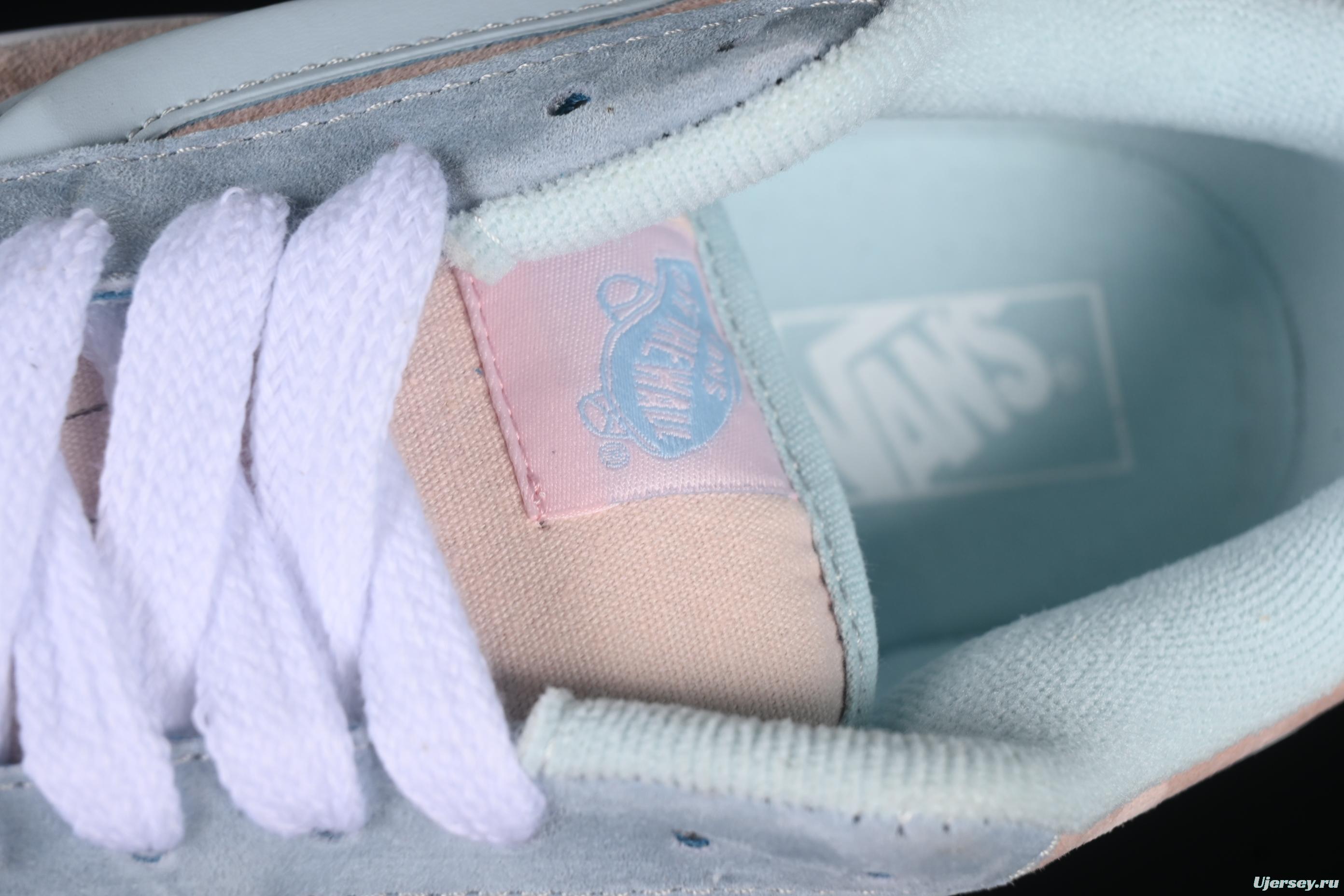 Vans Knu Skool Low-Top Retro Chunky Sneakers - VN0009QCJV6