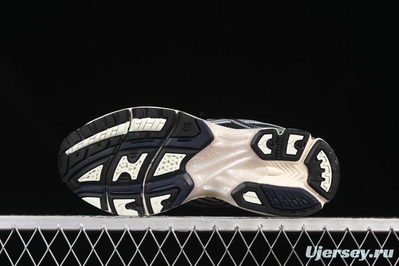 Asics Gel-Nimbus 10.1 Retro Breathable Casual Shoes with Cushioning for Men - 1203A543-003