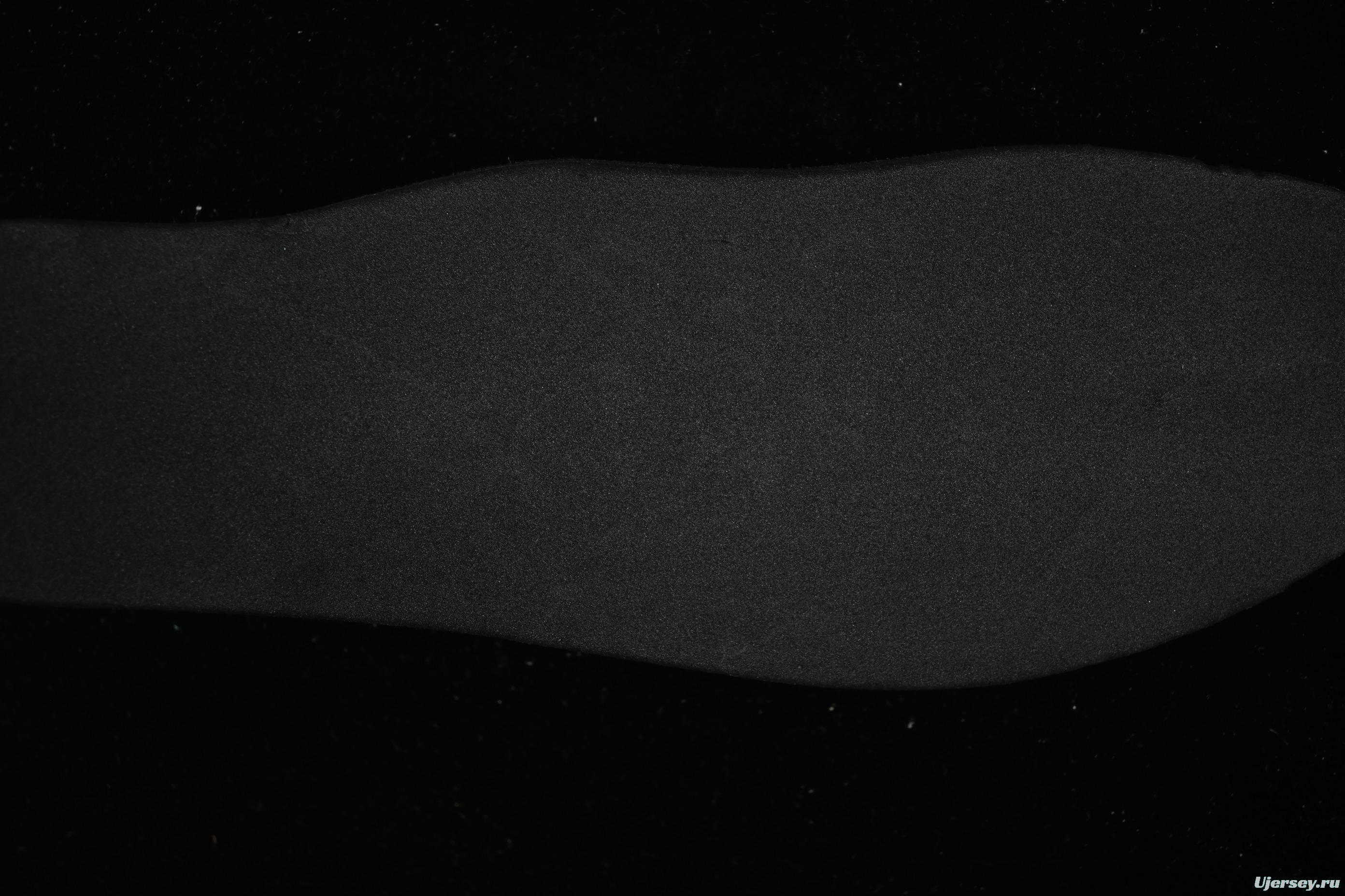 Nike Air Max 90 Retro Running Shoes with Air Cushion Technology - HV6224-001