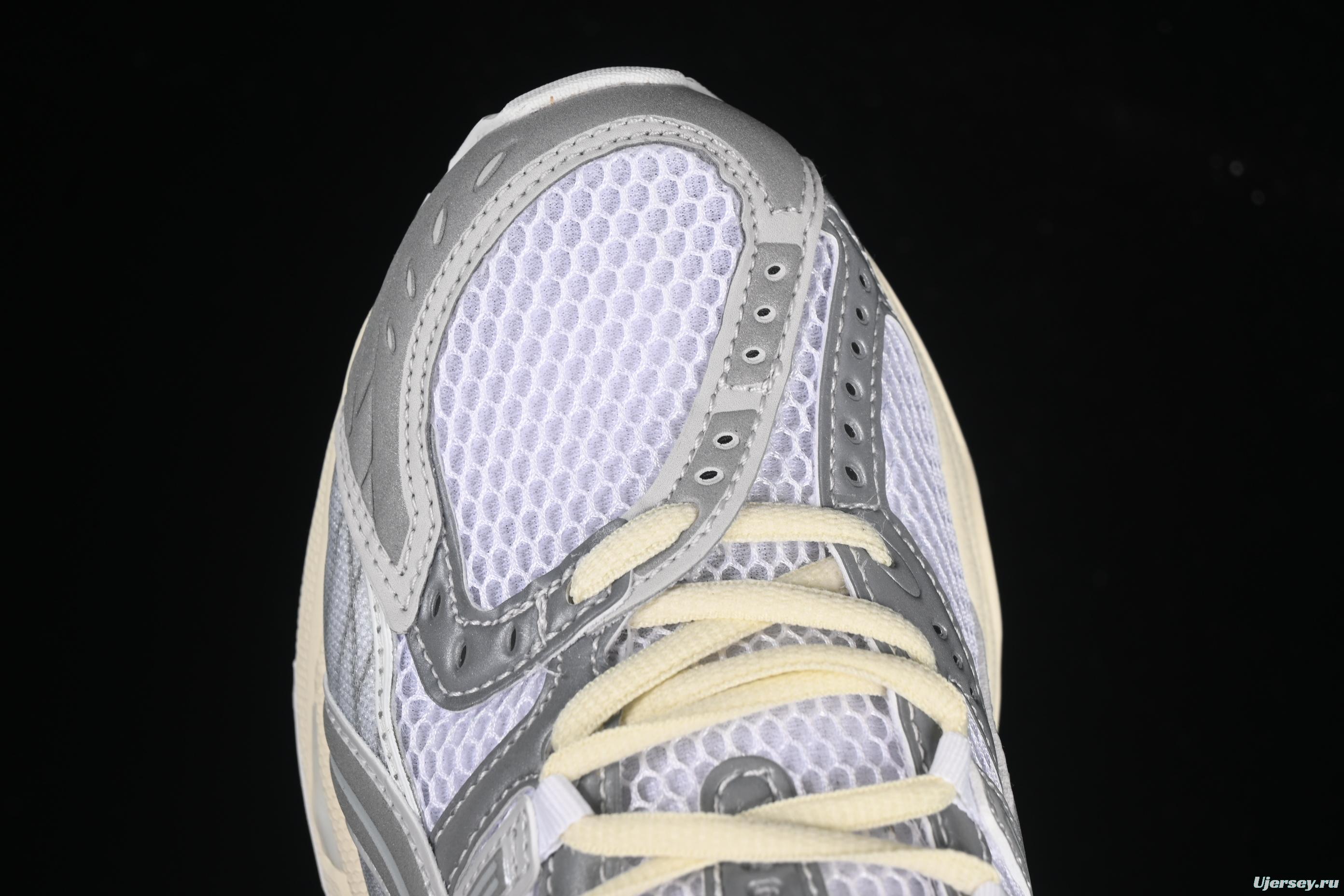 Asics Gel-Nimbus 10.1 Retro Breathable Casual Shoes with Cushioning for Men - 1203A673-100