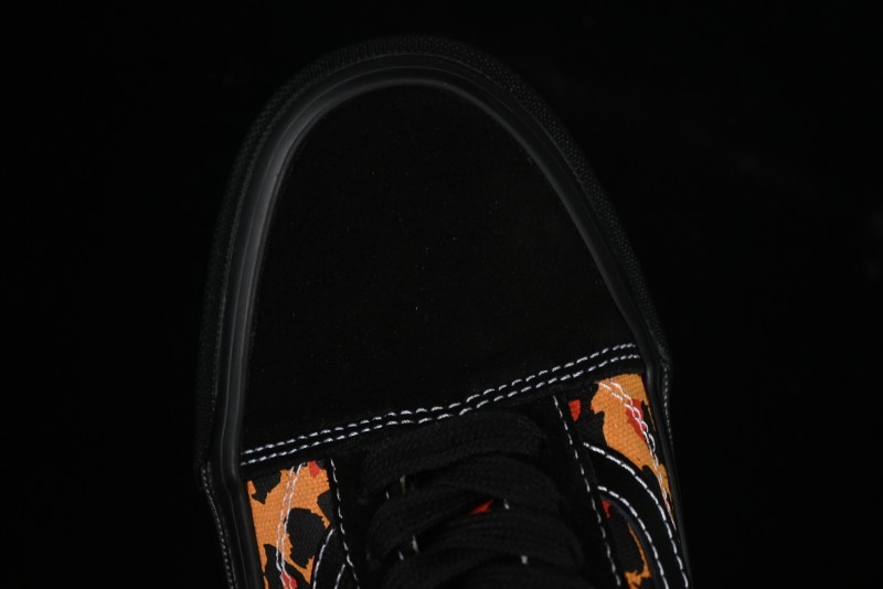 Vans Old Skool 36 Low-Top Retro Skate Shoes - VN000D56BKA