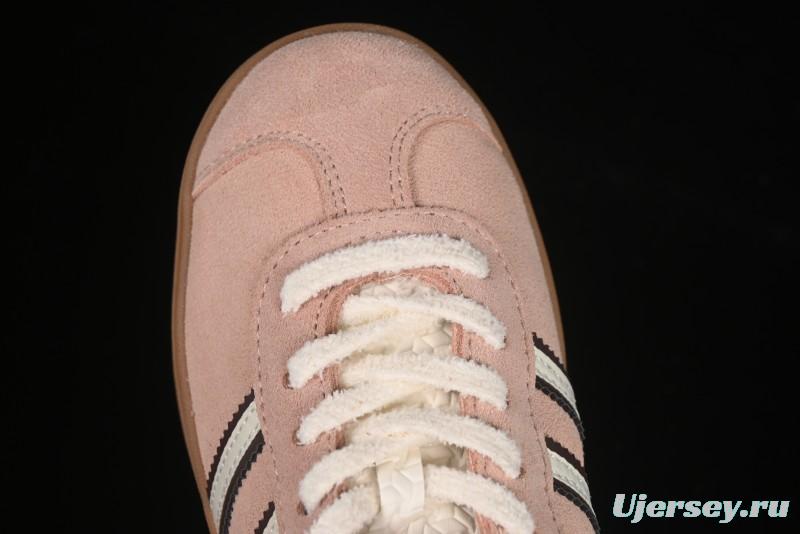 Adidas Originals Gazelle Bold JR4244 Collaboration Low-Top Platform Sneakers with Slip-Resistant Durable Sole