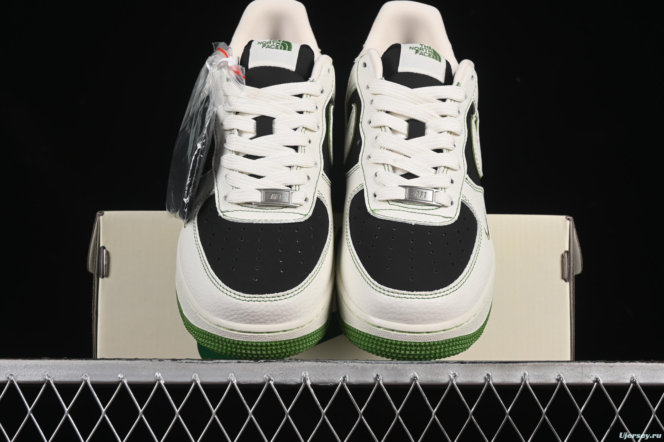 Nike Air Force 1 '07 Low The North Face Collaboration White Black Green Casual Sneakers - SC9207-527