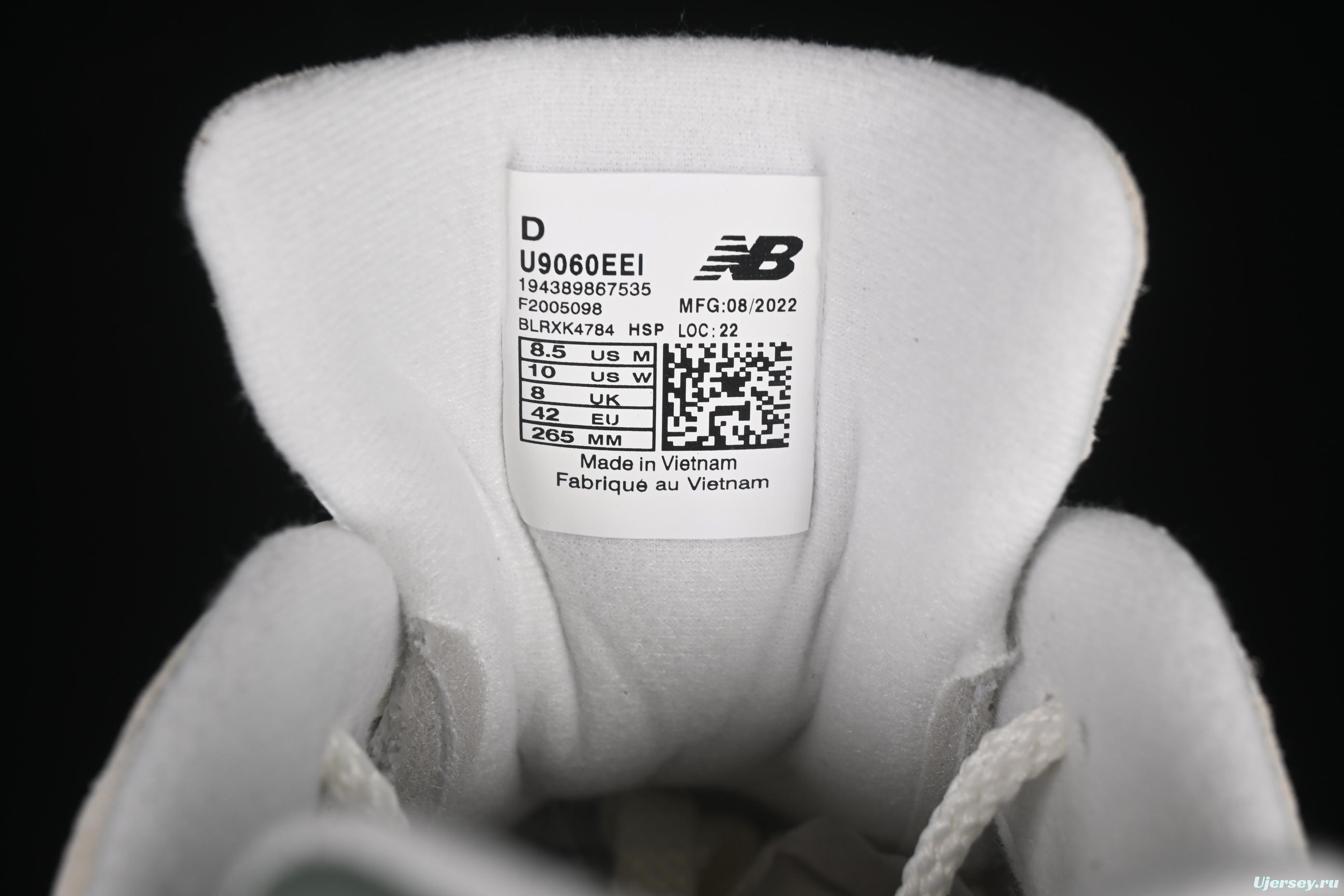 New Balance NB9060 Series Retro Casual Running Shoes with ABZORB Cushioning - U9060EEI