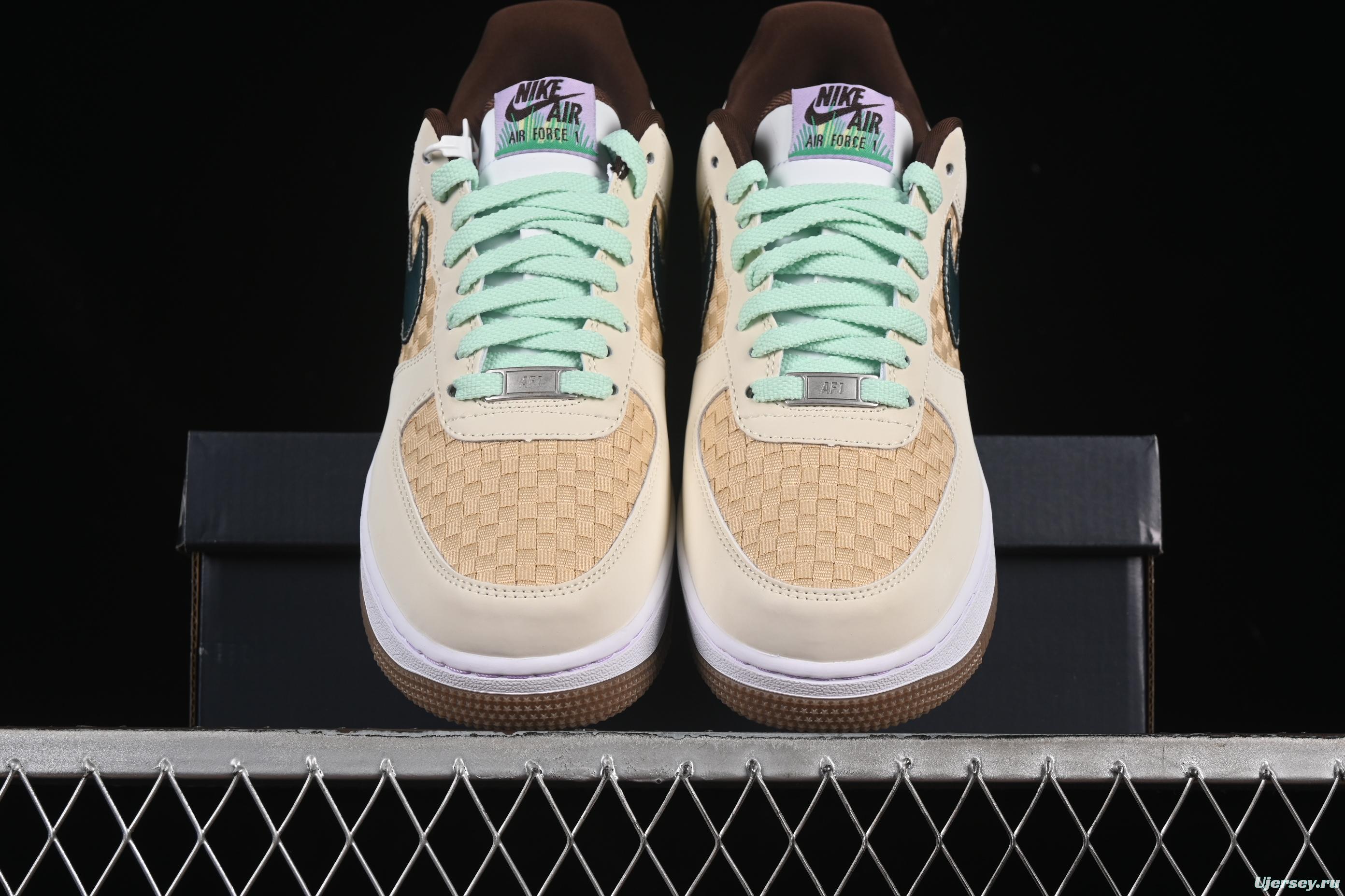 Nike Air Force 1'07 Low Casual Sneakers with Full-Length Air Cushion - IB5722-100