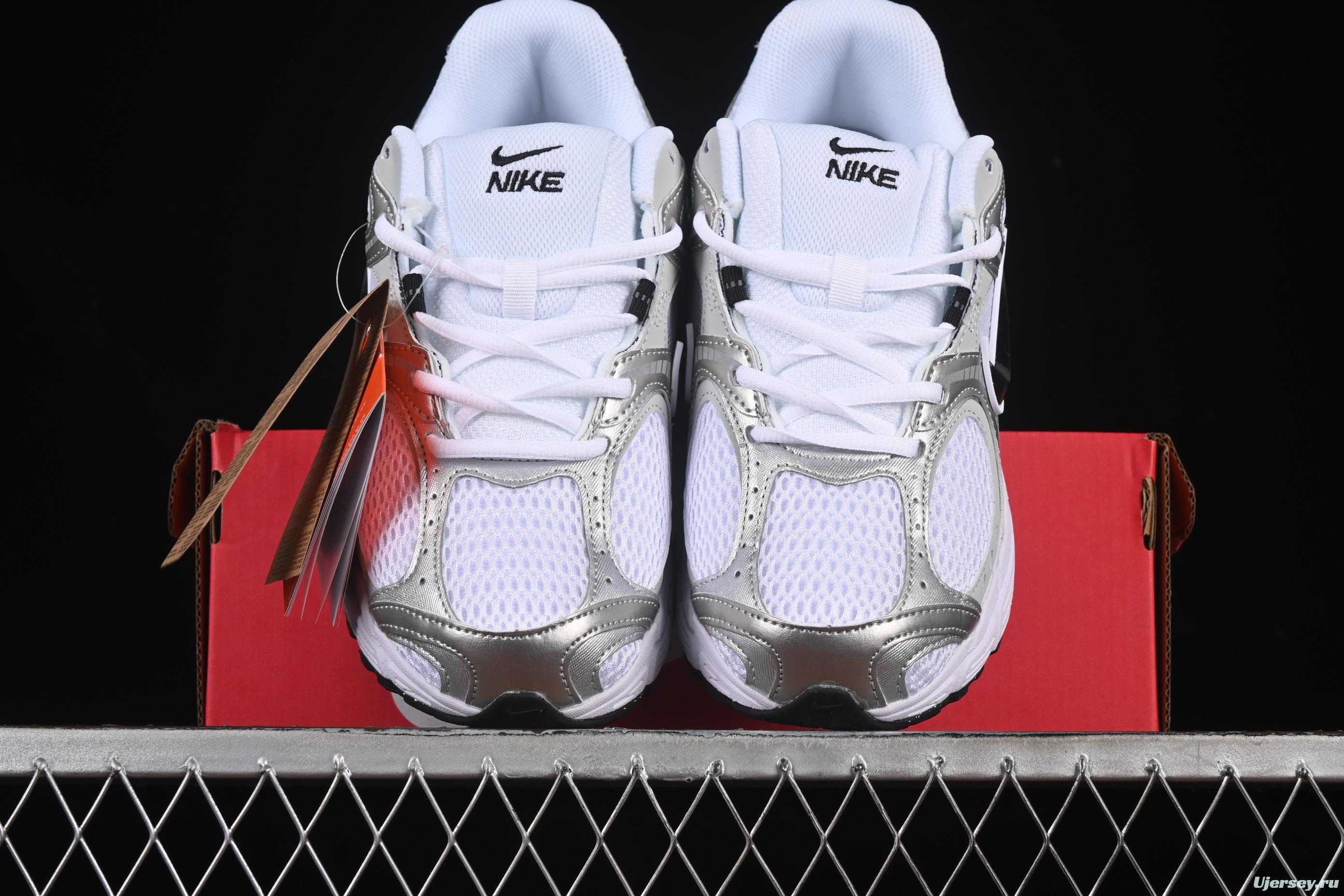 Nike V5 RNR Millennium Classic Retro Running Shoes with Foam Midsole - HQ7901-107