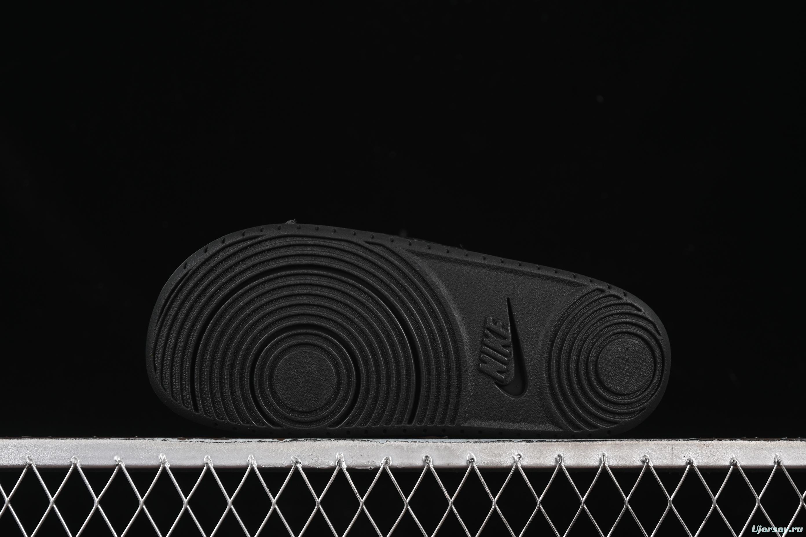 Nike Kobe Offcourt Slide Casual Slides in Pure Black - IF2870-001