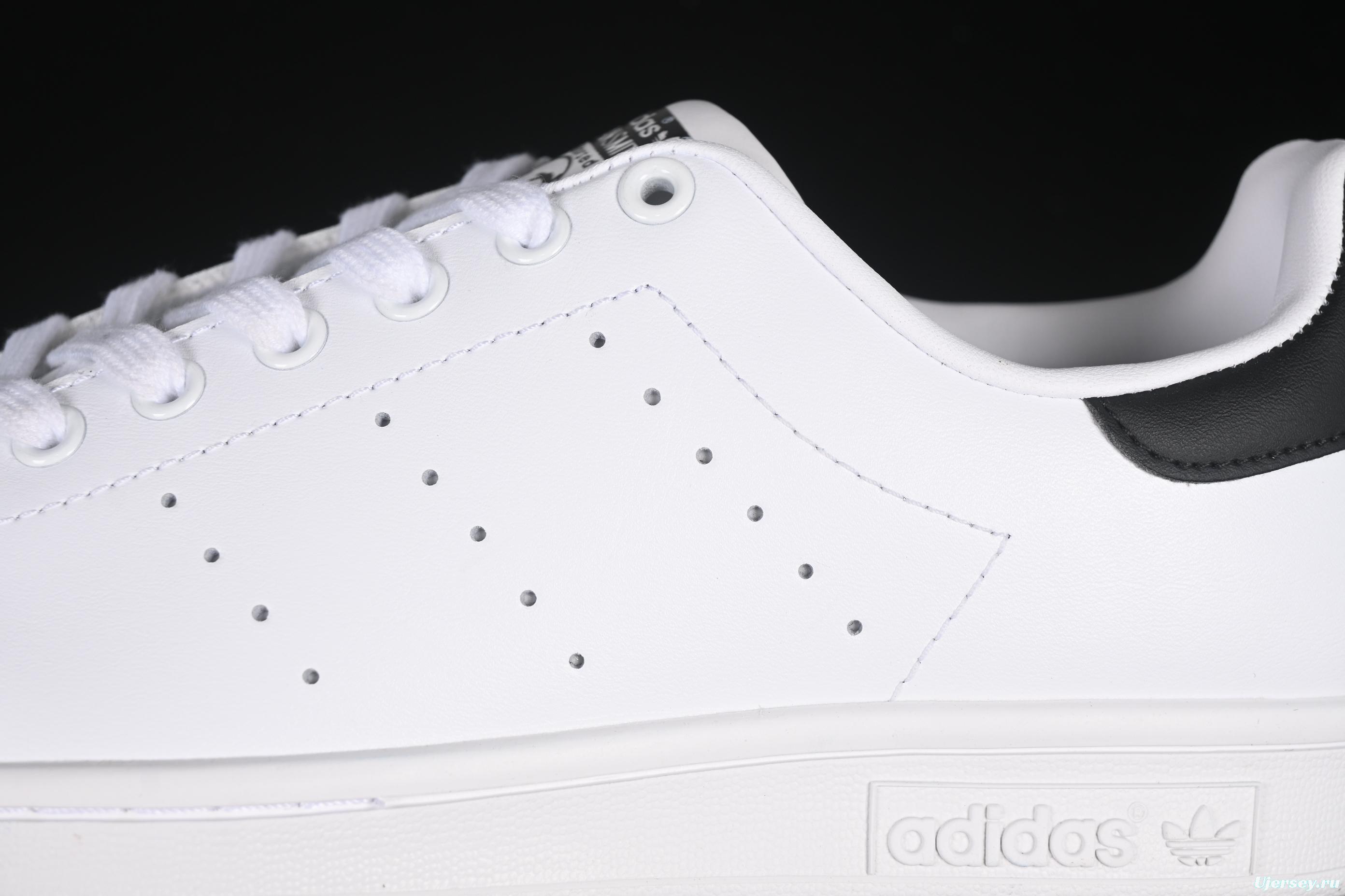 Adidas Stan Smith Classic Evergreen Casual Sneakers - M20323