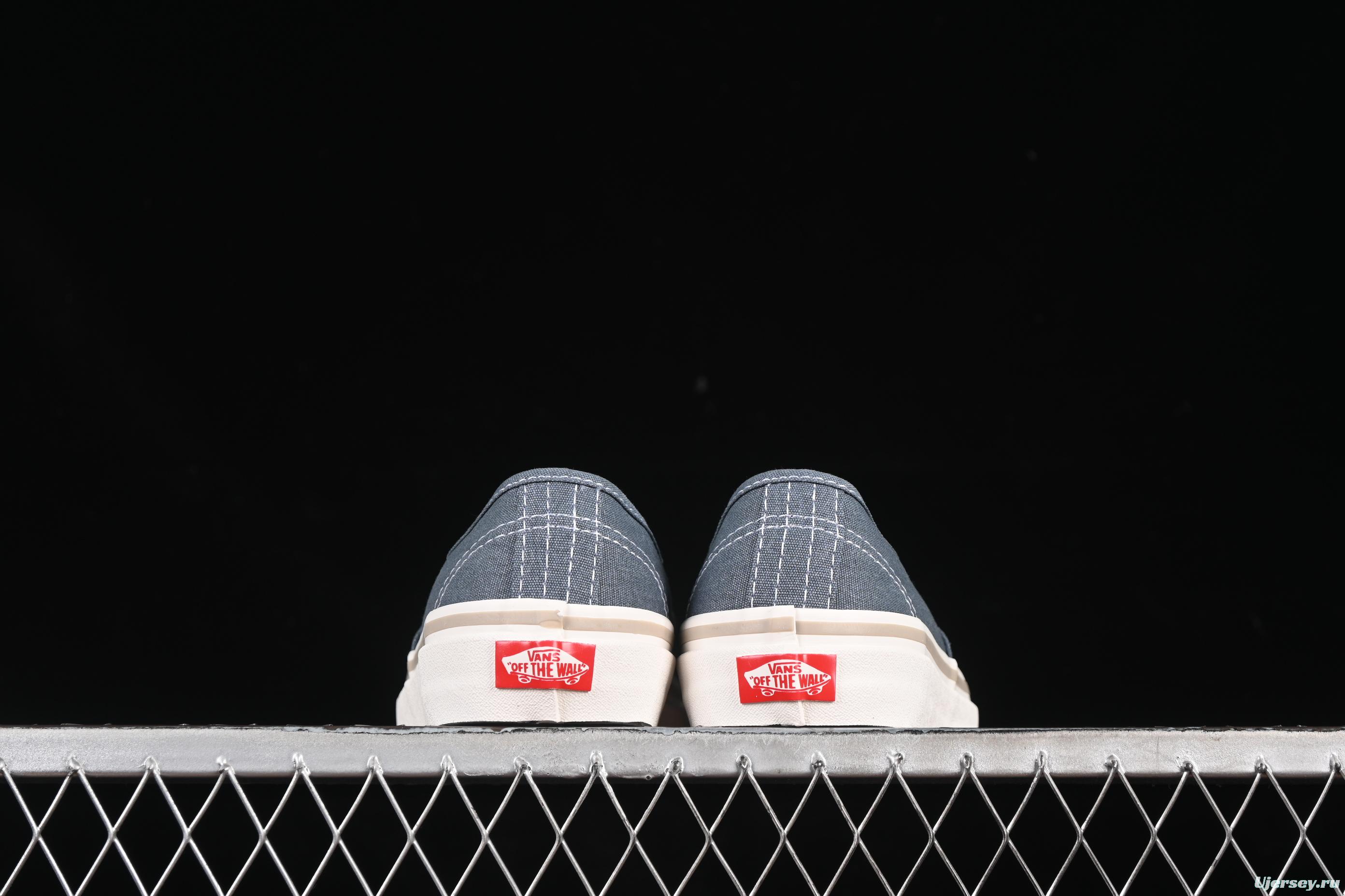 Vans Authentic Reissue 44 Low-Top Casual Skate Shoes - VN000CW2RV2