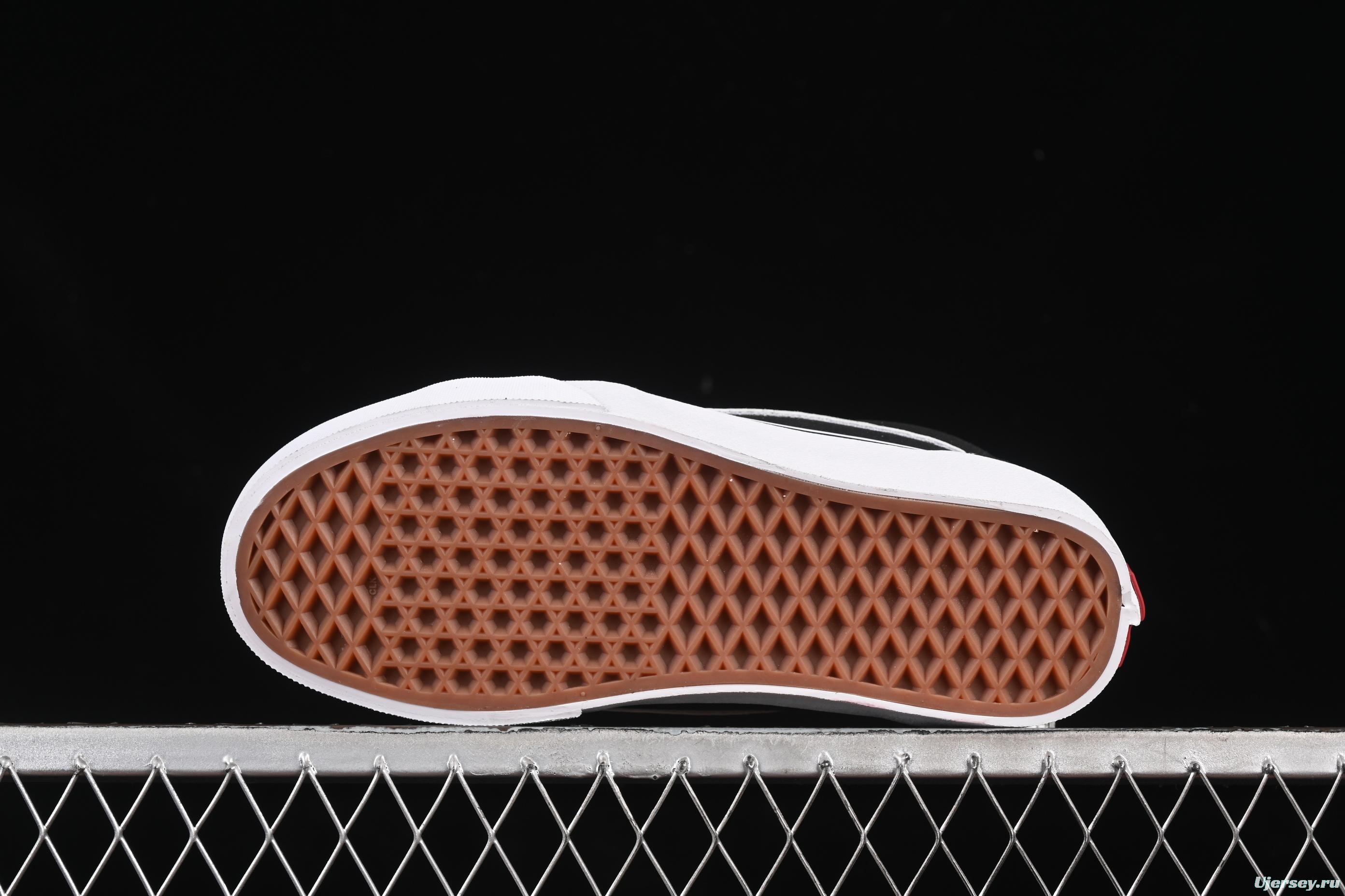 Vans Faulkner Low Top Casual Skate Shoes - VN000SJVC4R