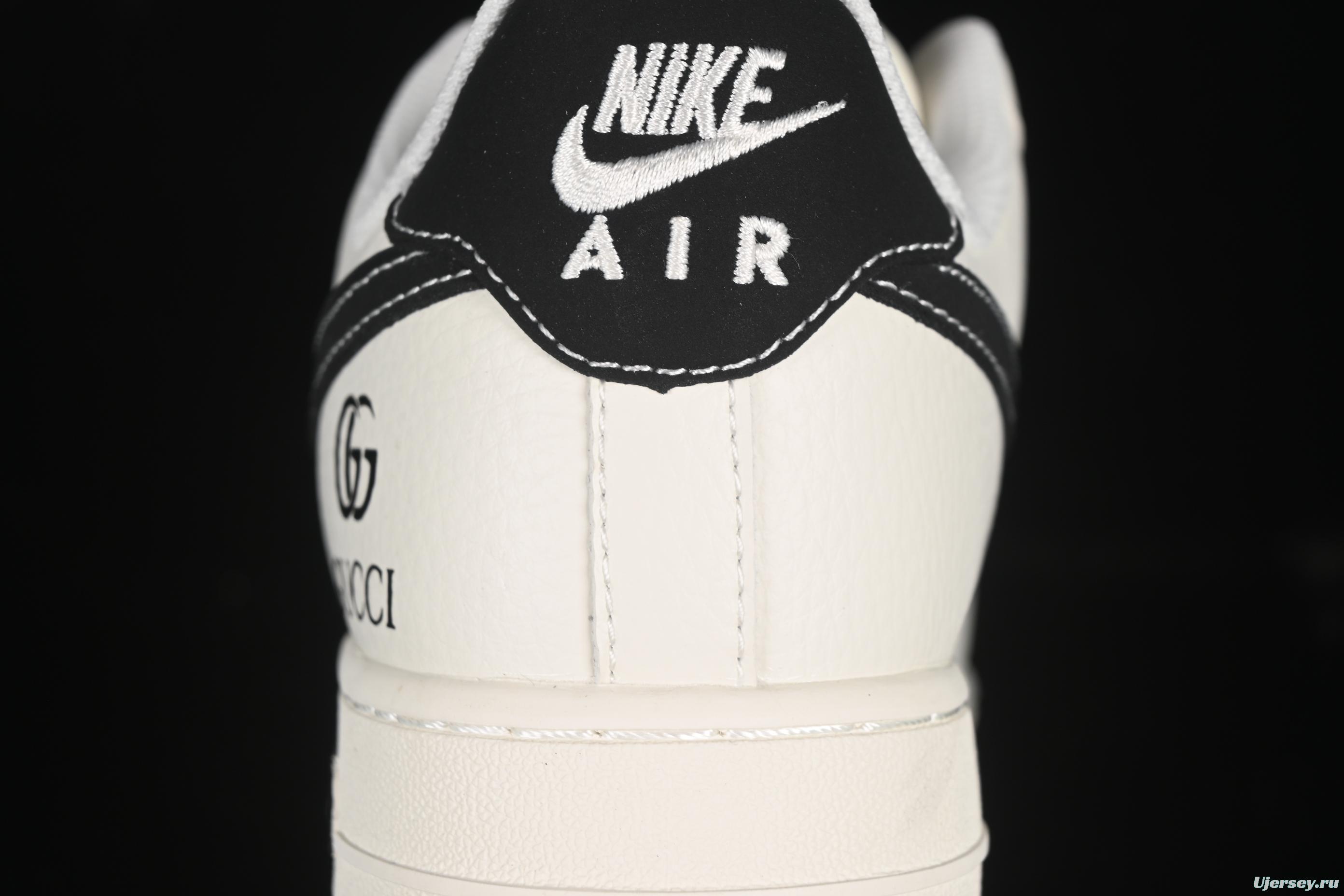 Nike Air Force 1'07 Low Gucci Collaboration Dual-Tone Mini Swoosh Casual Sneakers - CS5288-009