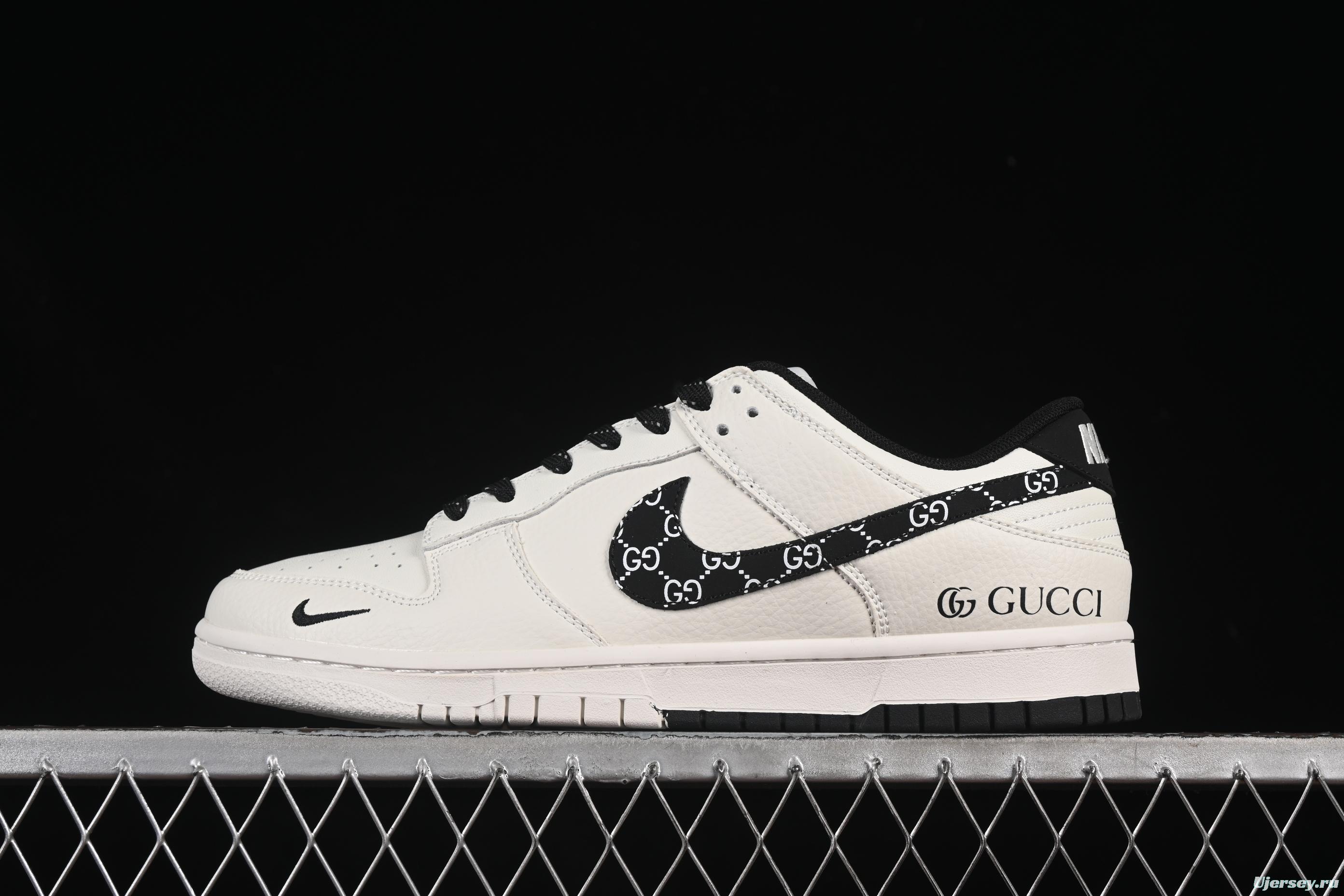 Nike SB Dunk Low Gucci Collaboration Anniversary Custom Low-Top Skate Shoes - XD6188-048
