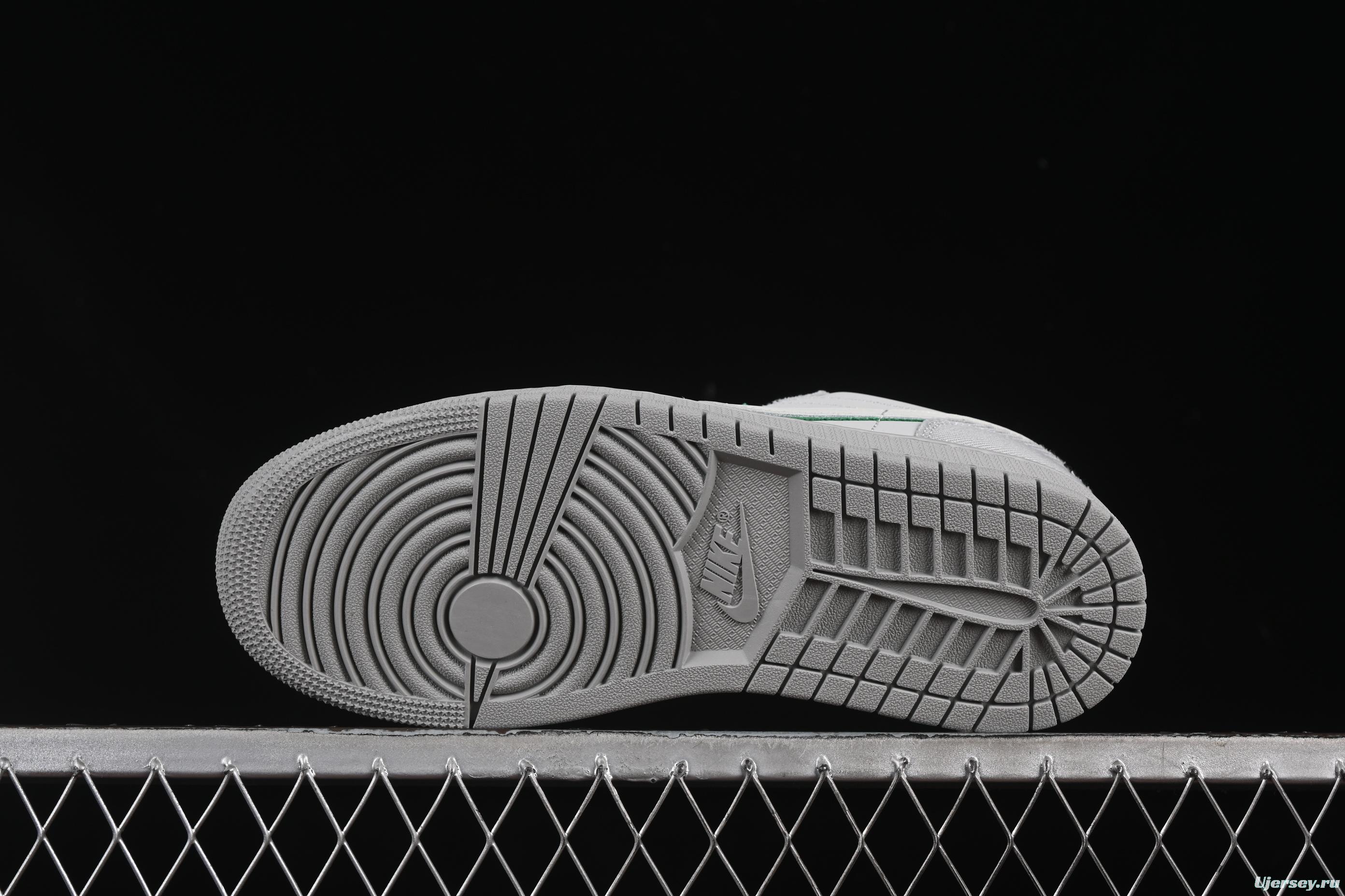 Nike Air Jordan 1 Low "Dongdan" Casual Sneakers with Woven Grey Design - IH3369-077