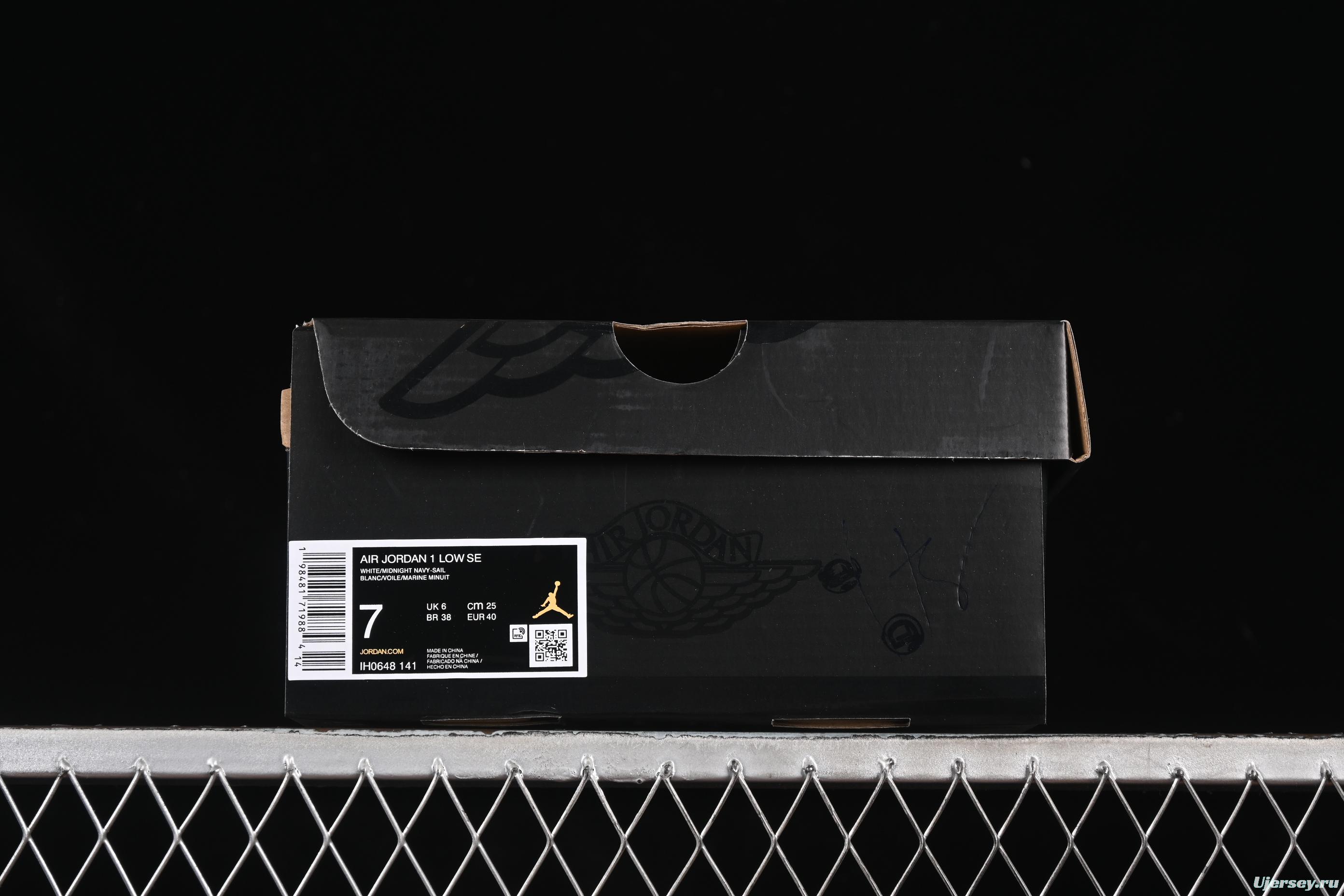 Nike Air Jordan 1 Low "Canadian Tuxedo" Basketball Shoes - IH0648-141