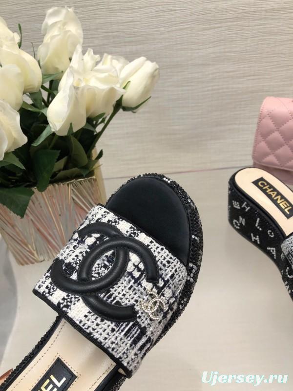 2025 Women Chanel Black White Tweed Platform Sandals LY00320