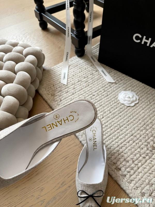 2025 Women Chanel Beige Fabric Pointed Toe Mules KFY00290