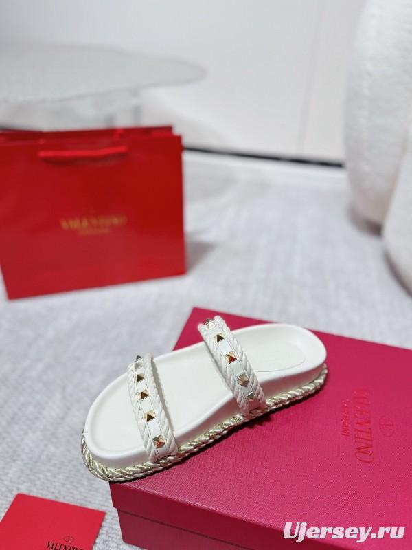 2025 Women Valentino White Leather Sandals Studded LY00250
