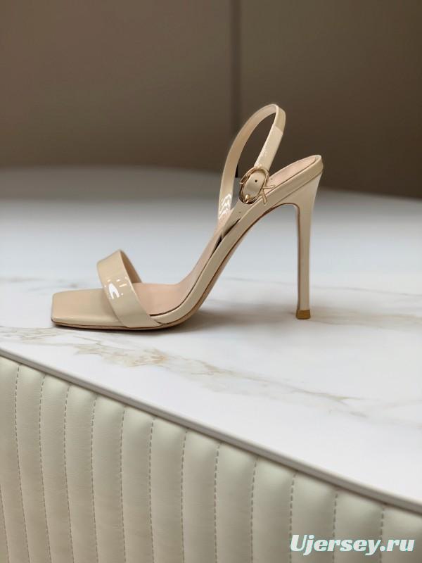 2025 Women Gianvito Rossi Beige Patent Leather Sandals