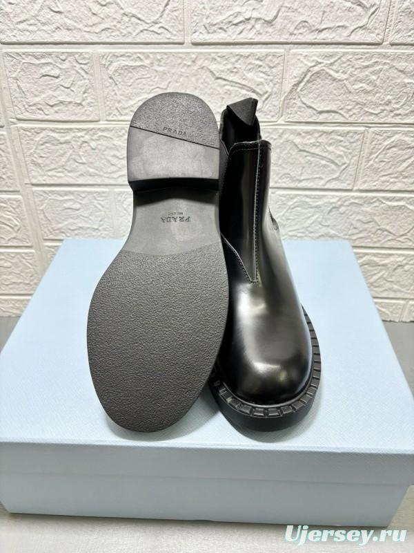 2024 Unisex Prada Black Patented Leather Imported Calfskin Chelsea Boots MJ00360