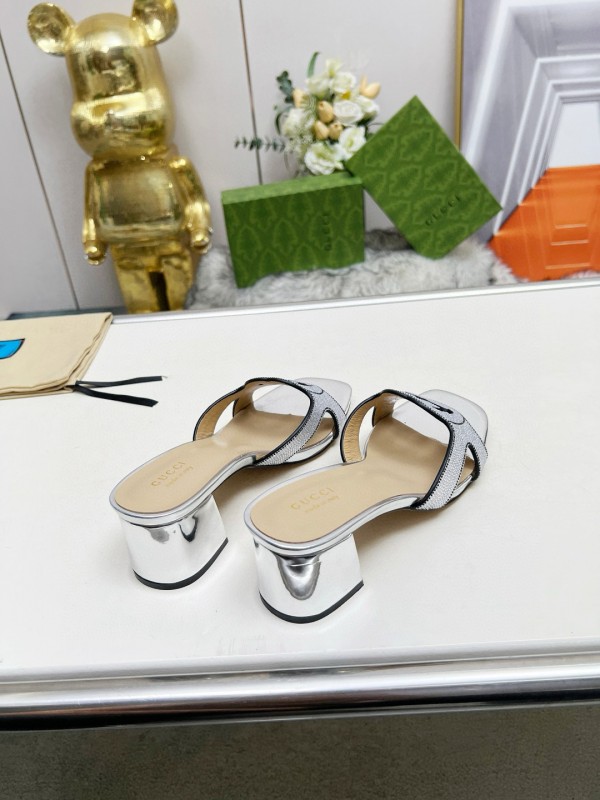 2025 Women Gucci Silver Leather Slippers MJ00190