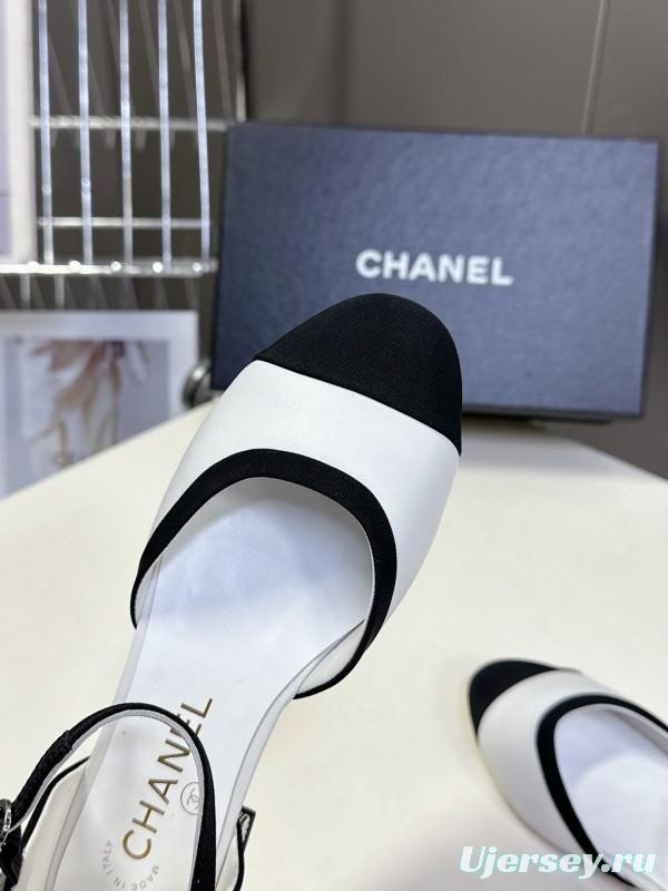 2025 Women Chanel White Black Leather Sandals