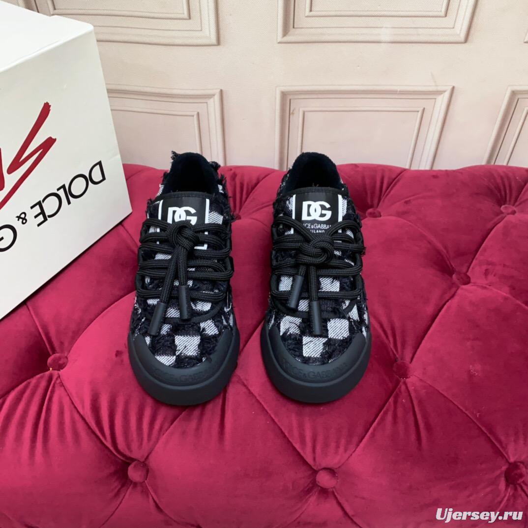 2025 Unisex Dolce & Gabbana Black White Fur Canvas Sneakers