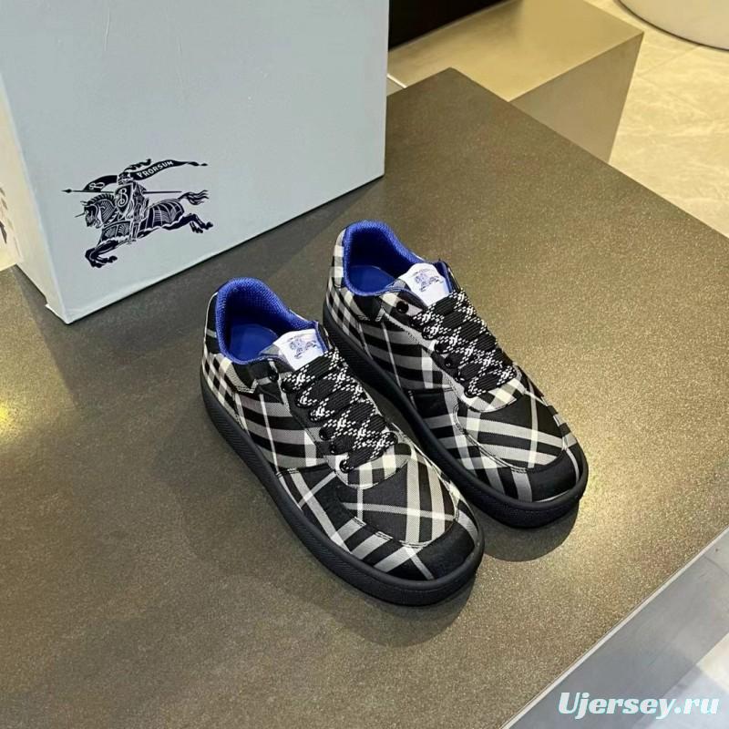 2024 Unisex Burberry Black White Nylon Sneakers