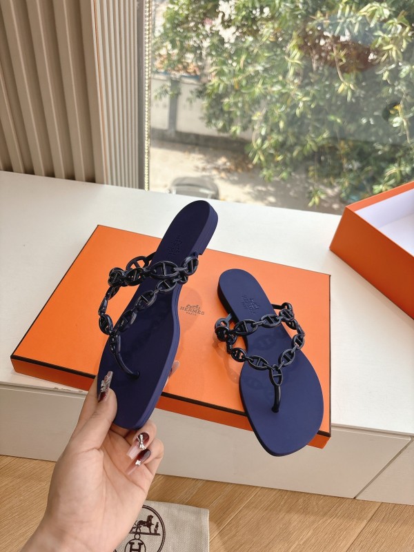 2025 Women Hermès Purple Rubber Chain Thong Sandals LY00360(F)