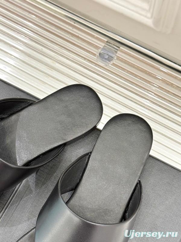2025 Slippers Yves Saint Laurent Black Leather Slippers KFY00270