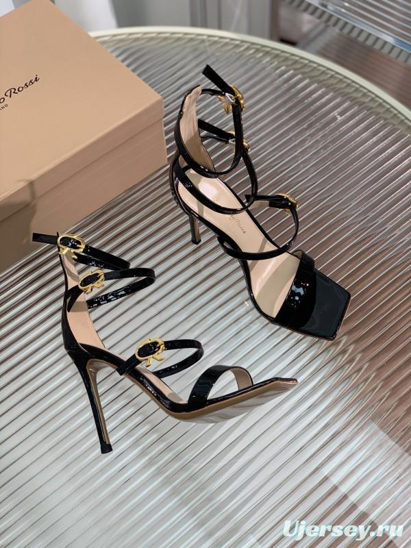 2025 Women Gianvito Rossi Black Patent Leather Strappy High Heel Sandals