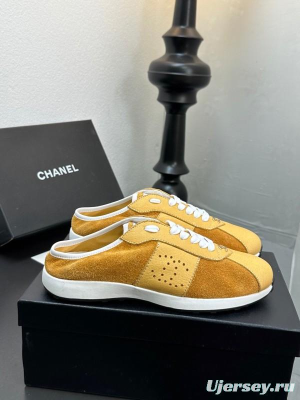 2025 Women Chanel Yellow Suede Casual Sneakers Handmade CC Logo LY00360(F)