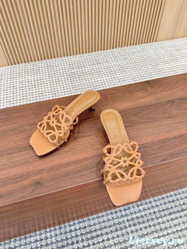2025 Women Loewe Beige Leather Sandals LY00250