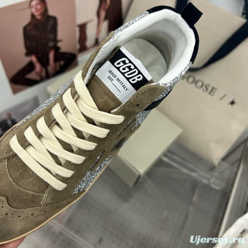 2024 Unisex Golden Goose Deluxe Brand Grey Silver Glitter Suede Leather High-Top Sneakers MJ00300