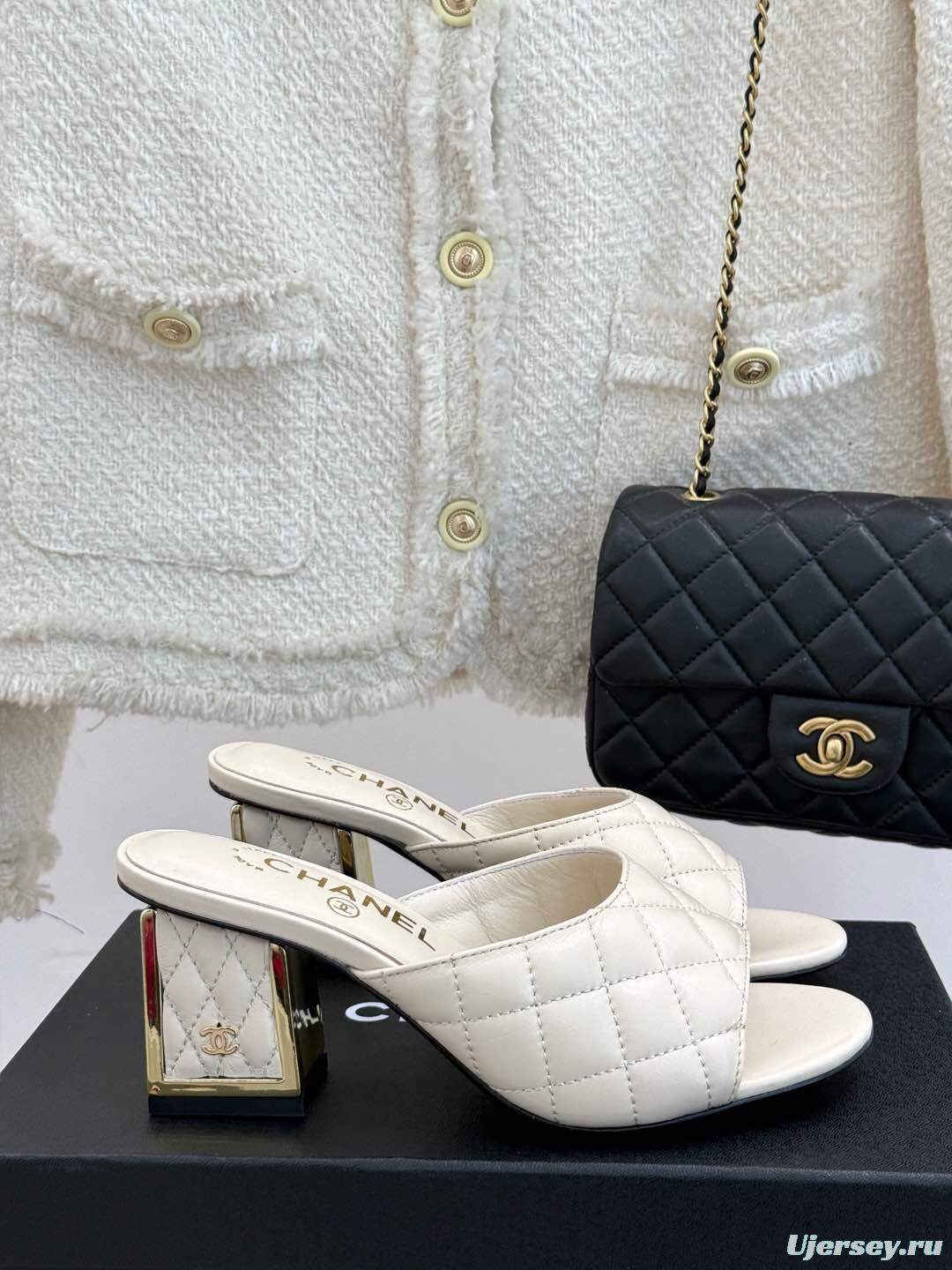 2025 Women Chanel White Lambskin High Heel Slippers Quilted KFY00260