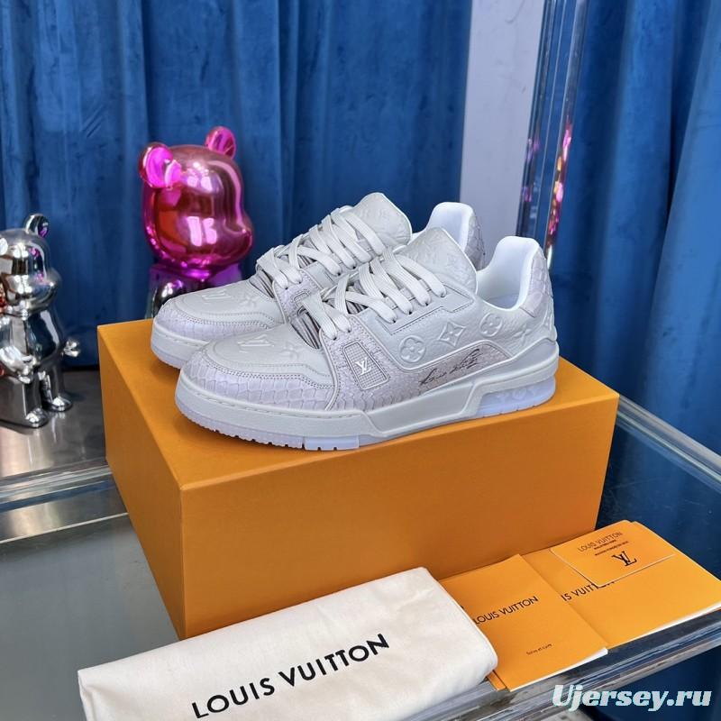 2025 Unisex Louis Vuitton White Leather LV Trainer