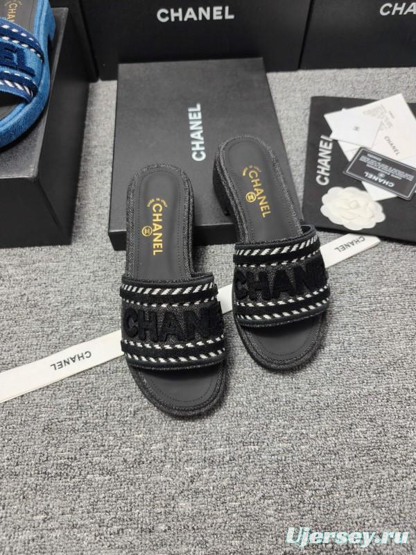 2025 Women Chanel Black Fabric Slippers LY00360