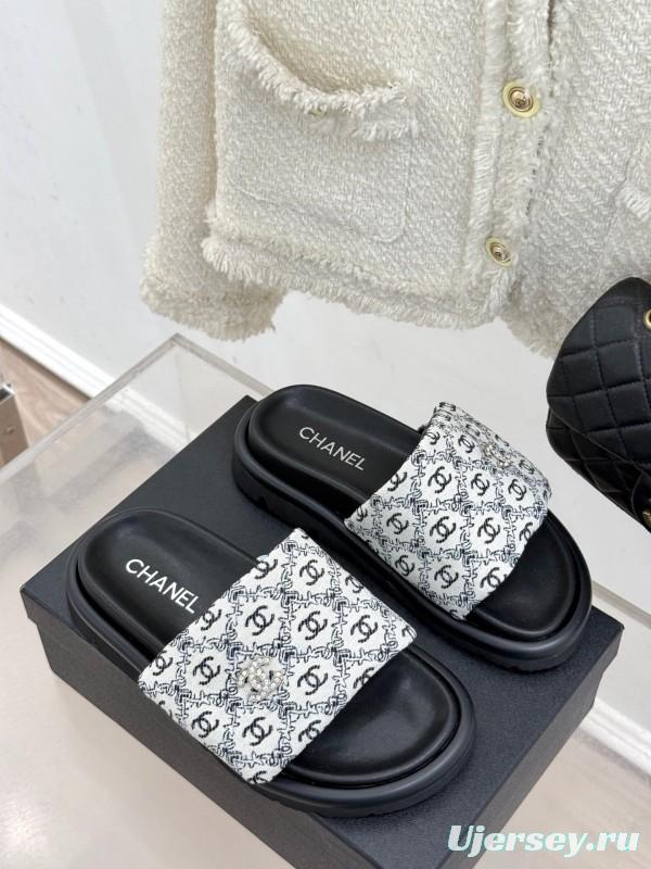 2025 Slippers Chanel Black White Nylon Slippers